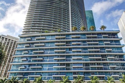 Condo in Miami, Florida, 2 bedrooms  № 2014614 - photo 26