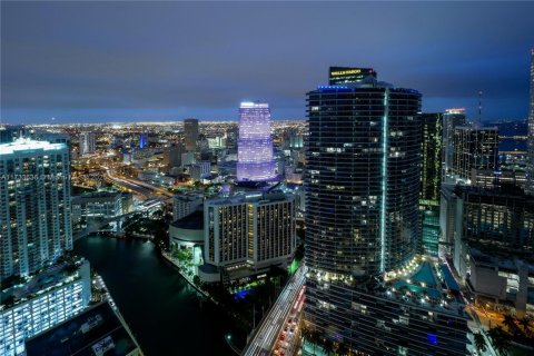Condo in Miami, Florida, 2 bedrooms  № 2014614 - photo 27