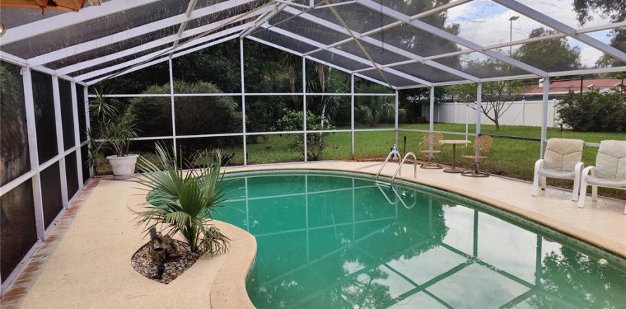 Villa ou maison à Longwood, Floride 4 chambres, 242.1 m2 № 1913656