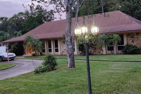 Villa ou maison à vendre à Longwood, Floride: 4 chambres, 242.1 m2 № 1913656 - photo 15
