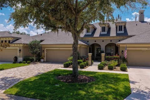 Townhouse in Ormond Beach, Florida 2 bedrooms, 202.62 sq.m. № 2157217 - photo 5
