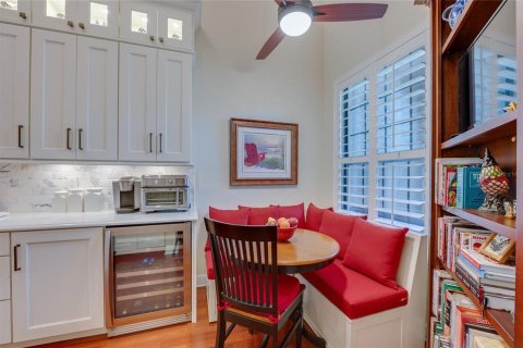 Townhouse in Ormond Beach, Florida 2 bedrooms, 202.62 sq.m. № 2157217 - photo 27