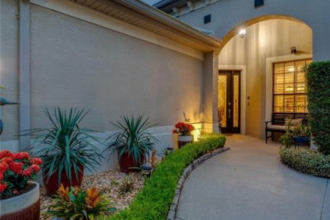 Townhouse in Ormond Beach, Florida 2 bedrooms, 202.62 sq.m. № 2157217 - photo 6