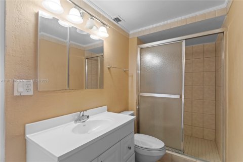 Купить кондоминиум в Холливуд, Флорида 2 спальни, 117.24м2, № 1971538 - фото 30