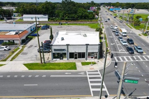 Propiedad comercial en alquiler en Orlando, Florida, 313.82 m2 № 1918859 - foto 1