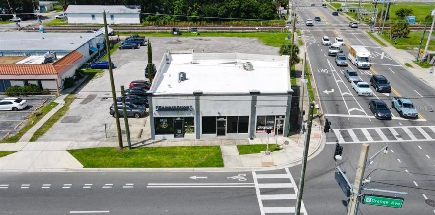 Propiedad comercial en Orlando, Florida 313.82 m2 № 1918859