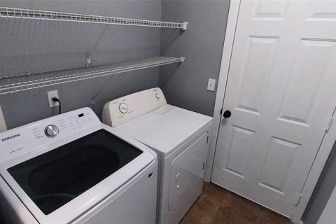 Casa en venta en Clermont, Florida, 4 dormitorios, 176.05 m2 № 1603297 - foto 9