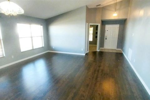 Casa en venta en Clermont, Florida, 4 dormitorios, 176.05 m2 № 1603297 - foto 3