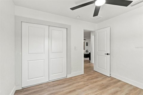 Villa ou maison à vendre à Seminole, Floride: 4 chambres, 155.52 m2 № 2426909 - photo 14