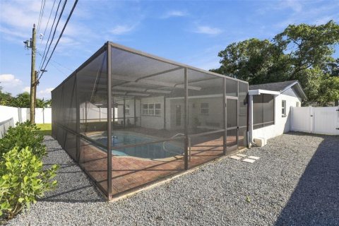 Villa ou maison à vendre à Seminole, Floride: 4 chambres, 155.52 m2 № 2426909 - photo 24