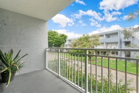 Condominio en Miami, Florida, 1 dormitorio  № 2086161