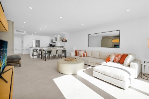 Купить кондоминиум в Майами-Бич, Флорида 2 спальни, 120.87м2, № 2056938 - фото 11