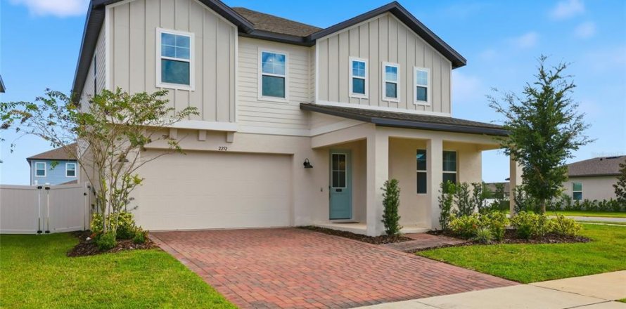 Villa ou maison à Clermont, Floride 5 chambres, 325.9 m2 № 2110477