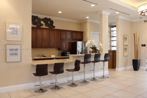 Снять в аренду таунхаус в Хомстед, Флорида 3 спальни, 141.58м2, № 1992670 - фото 15