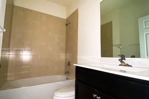 Снять в аренду таунхаус в Хомстед, Флорида 3 спальни, 141.58м2, № 1992670 - фото 14