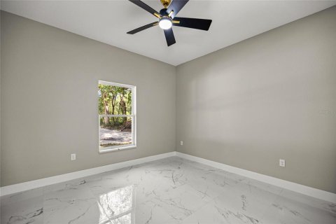 House in Summerfield, Florida 3 bedrooms, 142.51 sq.m. № 1847038 - photo 22