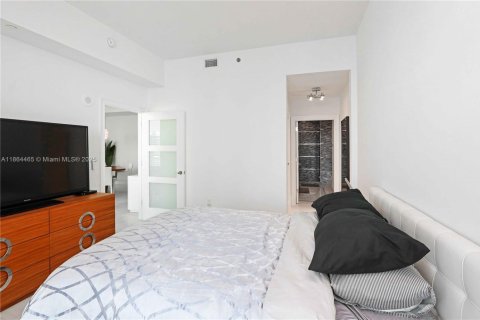 Copropriété à vendre à Miami, Floride: 2 chambres, 102.29 m2 № 1957791 - photo 21