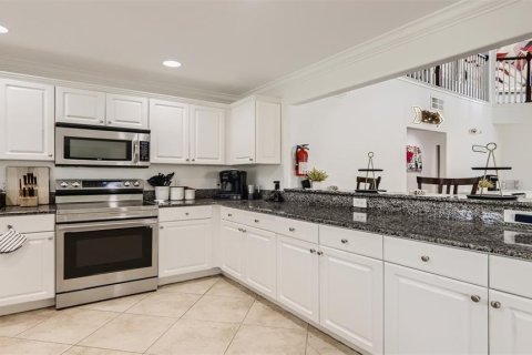 Villa ou maison à vendre à Davenport, Floride: 4 chambres, 257.62 m2 № 1540368 - photo 13