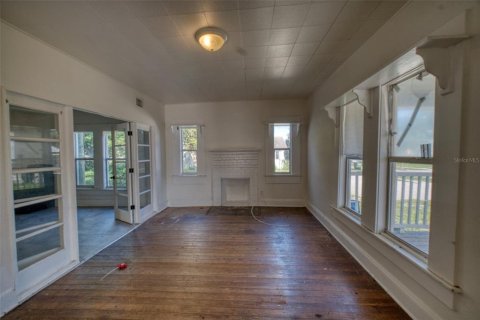 Casa en venta en Winter Haven, Florida, 5 dormitorios, 204.38 m2 № 2095352 - foto 2
