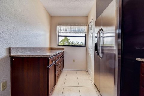 Condo in Clearwater, Florida, 2 bedrooms  № 1871116 - photo 11