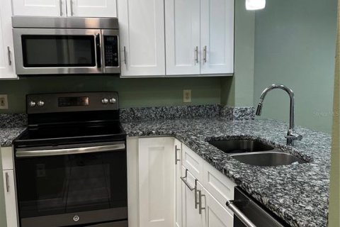 Copropriété à louer à Orlando, Floride: 2 chambres, 82.59 m2 № 1840583 - photo 9