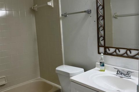 Copropriété à louer à Orlando, Floride: 2 chambres, 82.59 m2 № 1840583 - photo 12