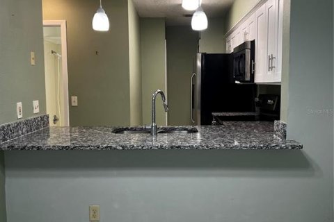 Copropriété à louer à Orlando, Floride: 2 chambres, 82.59 m2 № 1840583 - photo 8