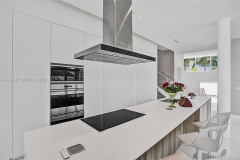 Adosado en venta en Aventura, Florida, 4 dormitorios, 357.58 m2 № 2011190 - foto 10