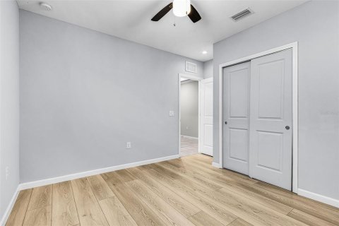 Villa ou maison à louer à North Fort Myers, Floride: 4 chambres, 171.87 m2 № 2101527 - photo 15