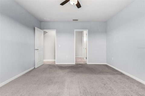 Villa ou maison à louer à North Fort Myers, Floride: 4 chambres, 171.87 m2 № 2101527 - photo 9
