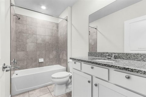 Villa ou maison à louer à North Fort Myers, Floride: 4 chambres, 171.87 m2 № 2101527 - photo 16