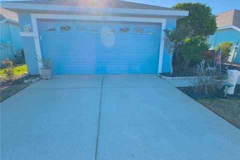 House in Holiday, Florida 3 bedrooms, 124.58 sq.m. № 1511267 - photo 2