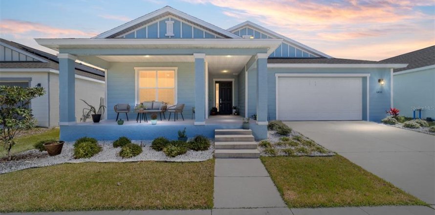 Casa en Ocala, Florida 4 dormitorios, 281.87 m2 № 2215593
