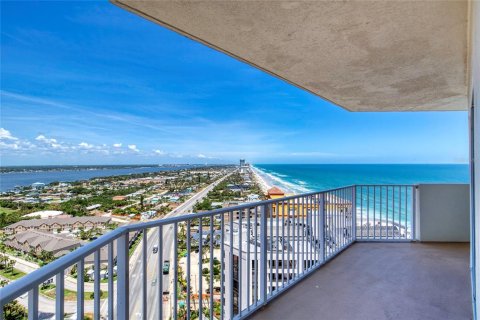 Copropriété à vendre à Daytona Beach, Floride: 3 chambres, 171.22 m2 № 1675245 - photo 2