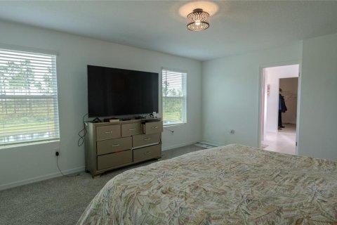 Villa ou maison à vendre à Poinciana, Floride: 4 chambres, 252.14 m2 № 2389128 - photo 8