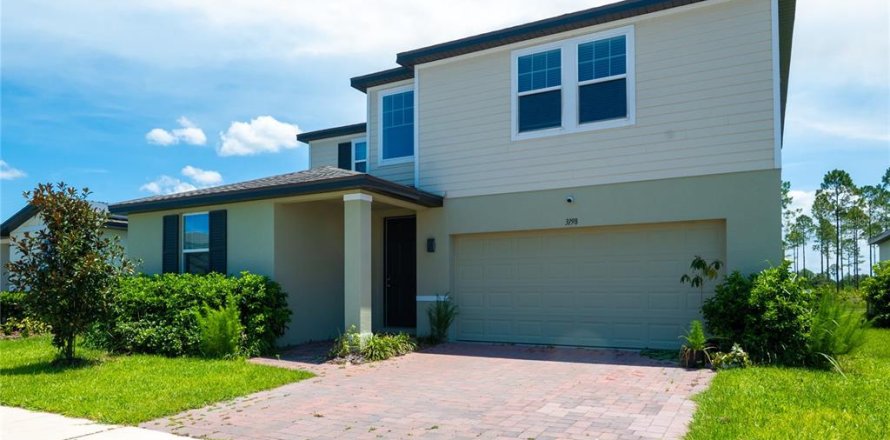 Villa ou maison à Poinciana, Floride 4 chambres, 252.14 m2 № 2389128