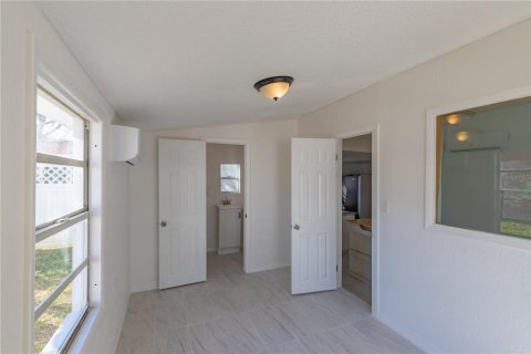 Villa ou maison à vendre à Clearwater, Floride: 3 chambres, 196.95 m2 № 2403010 - photo 16