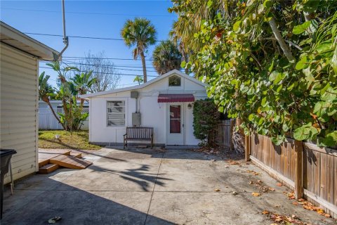 Villa ou maison à vendre à Clearwater, Floride: 3 chambres, 196.95 m2 № 2403010 - photo 23