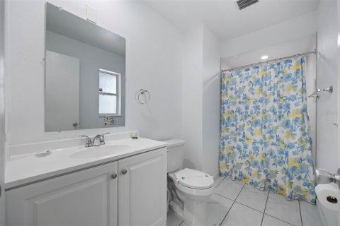House in Tampa, Florida 3 bedrooms, 123.19 sq.m. № 1883506 - photo 22