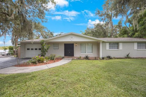 House in Tampa, Florida 3 bedrooms, 139.54 sq.m. № 1876251 - photo 3