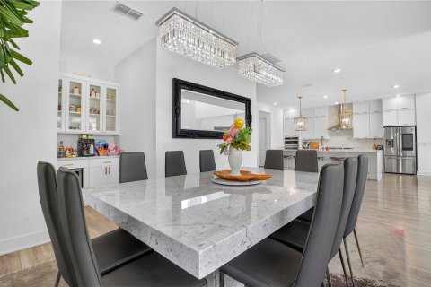 Villa ou maison à vendre à Orlando, Floride: 5 chambres, 351.82 m2 № 2097032 - photo 22