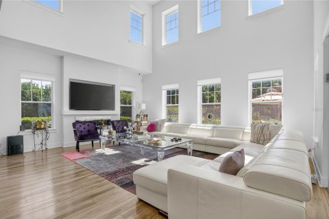 Villa ou maison à vendre à Orlando, Floride: 5 chambres, 351.82 m2 № 2097032 - photo 25