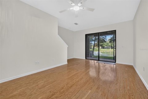 Townhouse in Clearwater, Florida 3 bedrooms, 134.15 sq.m. № 2379455 - photo 11