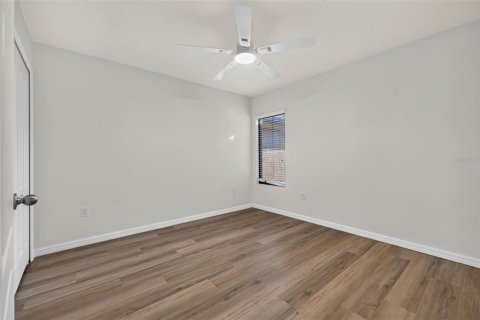 Townhouse in Clearwater, Florida 3 bedrooms, 134.15 sq.m. № 2379455 - photo 25