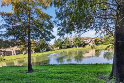Townhouse in Clearwater, Florida 3 bedrooms, 134.15 sq.m. № 2379455 - photo 3