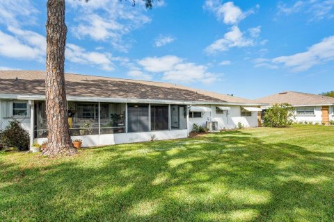 Condominio en venta en Fort Pierce, Florida, 2 dormitorios, 120.4 m2 № 1009608 - foto 1