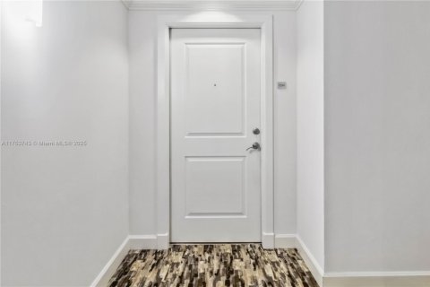 Condominio en venta en Fort Lauderdale, Florida, 2 dormitorios, 128.11 m2 № 1730609 - foto 16