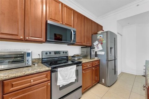 Copropriété à vendre à Aventura, Floride: 2 chambres, 158.68 m2 № 1888327 - photo 8