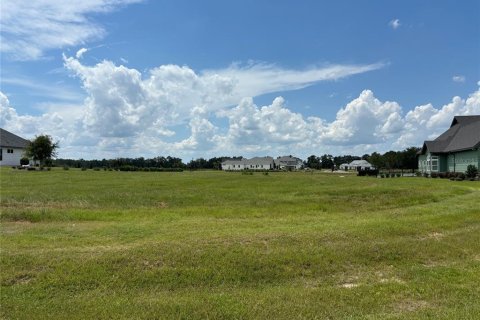 Terreno en venta en Archer, Florida № 1335650 - foto 1