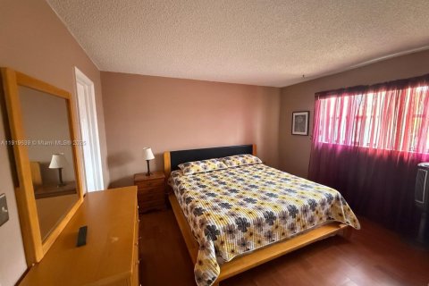 Снять в аренду кондоминиум в Санрайз, Флорида 2 спальни, 78.97м2, № 1975027 - фото 26